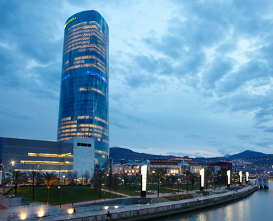 Arquitectura de Bilbao: 10 + 10 edificios para visitar en tu próximo viaje al País Vasco
